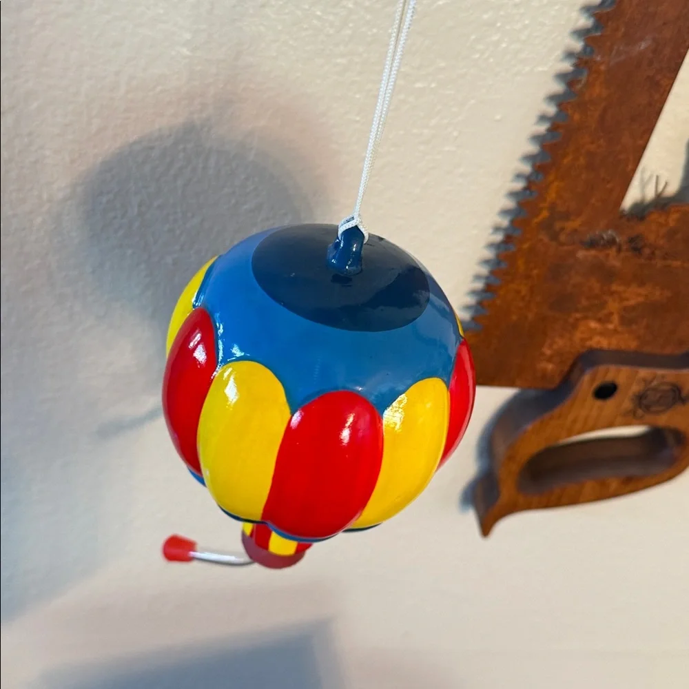 Ceramic Colorful Hot Air Balloon Bird Feeder - NEW